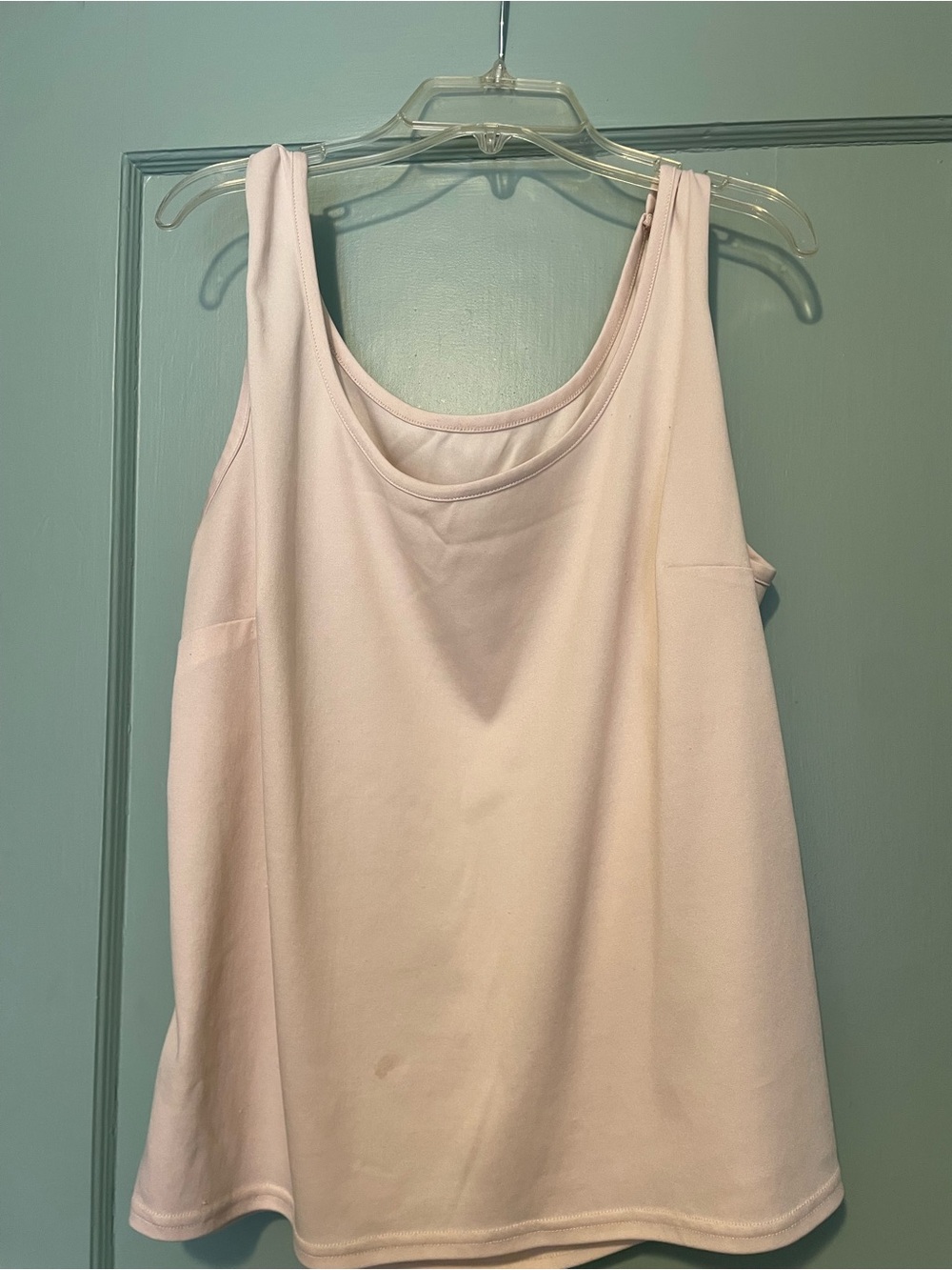 Women’s Light cream Scoop Neck Tank Top